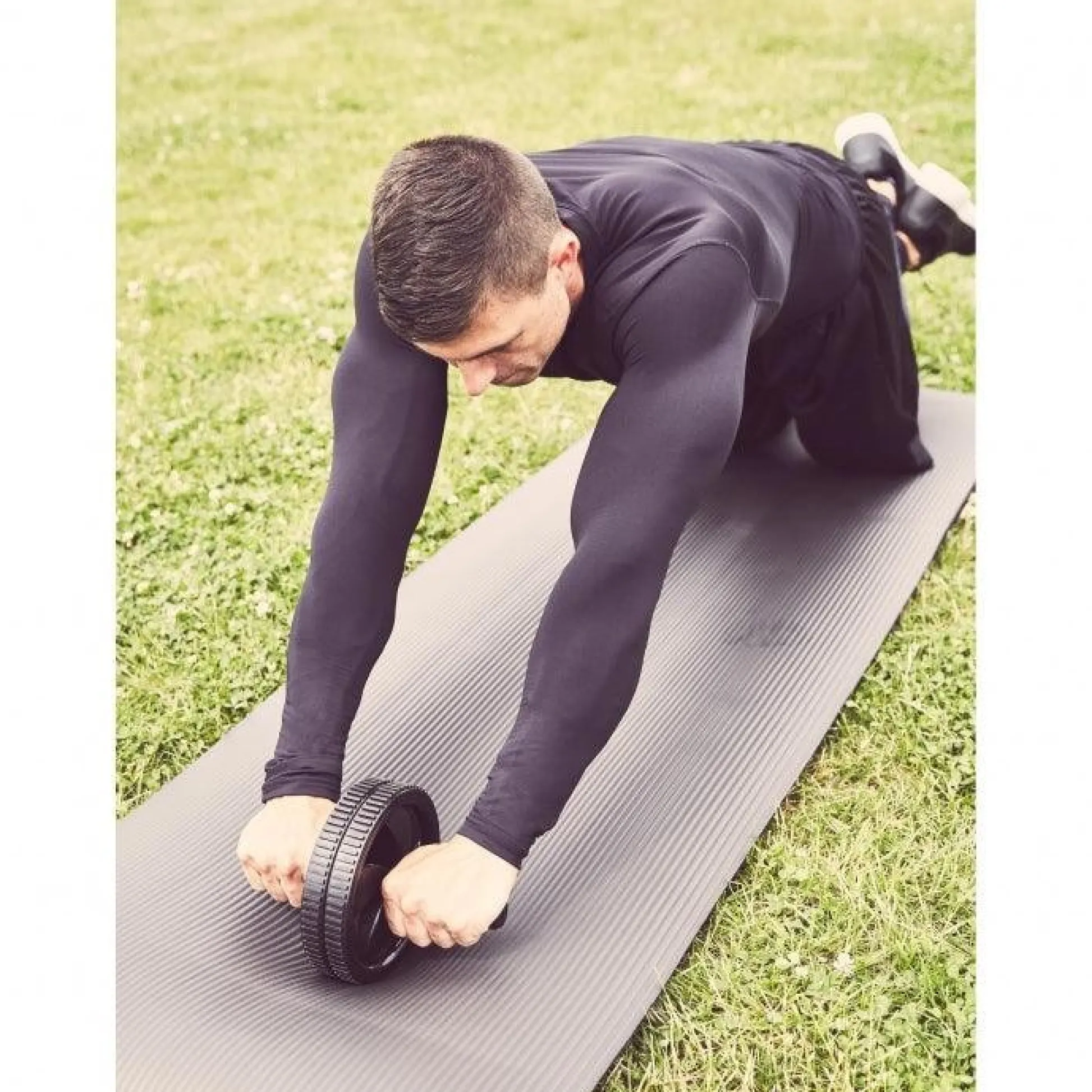Gorilla Sports Ab Roller mit Unterlegmatte Schwarz Online