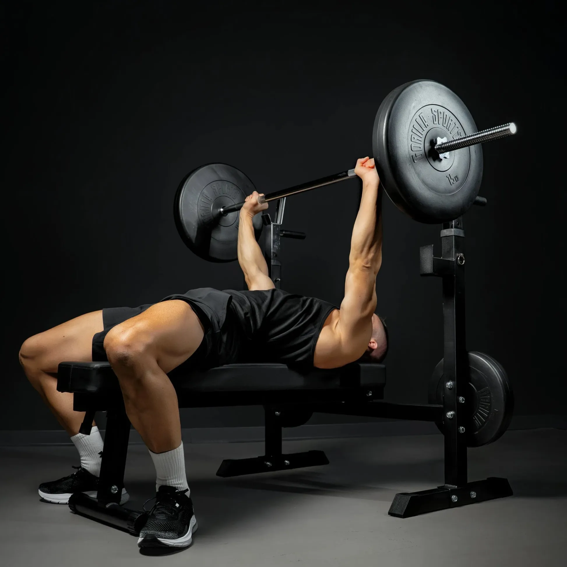 Gorilla Sports Hantelbank mit Ablage breit inkl, Hantelset 40/70/100 kg Schwarz Outlet
