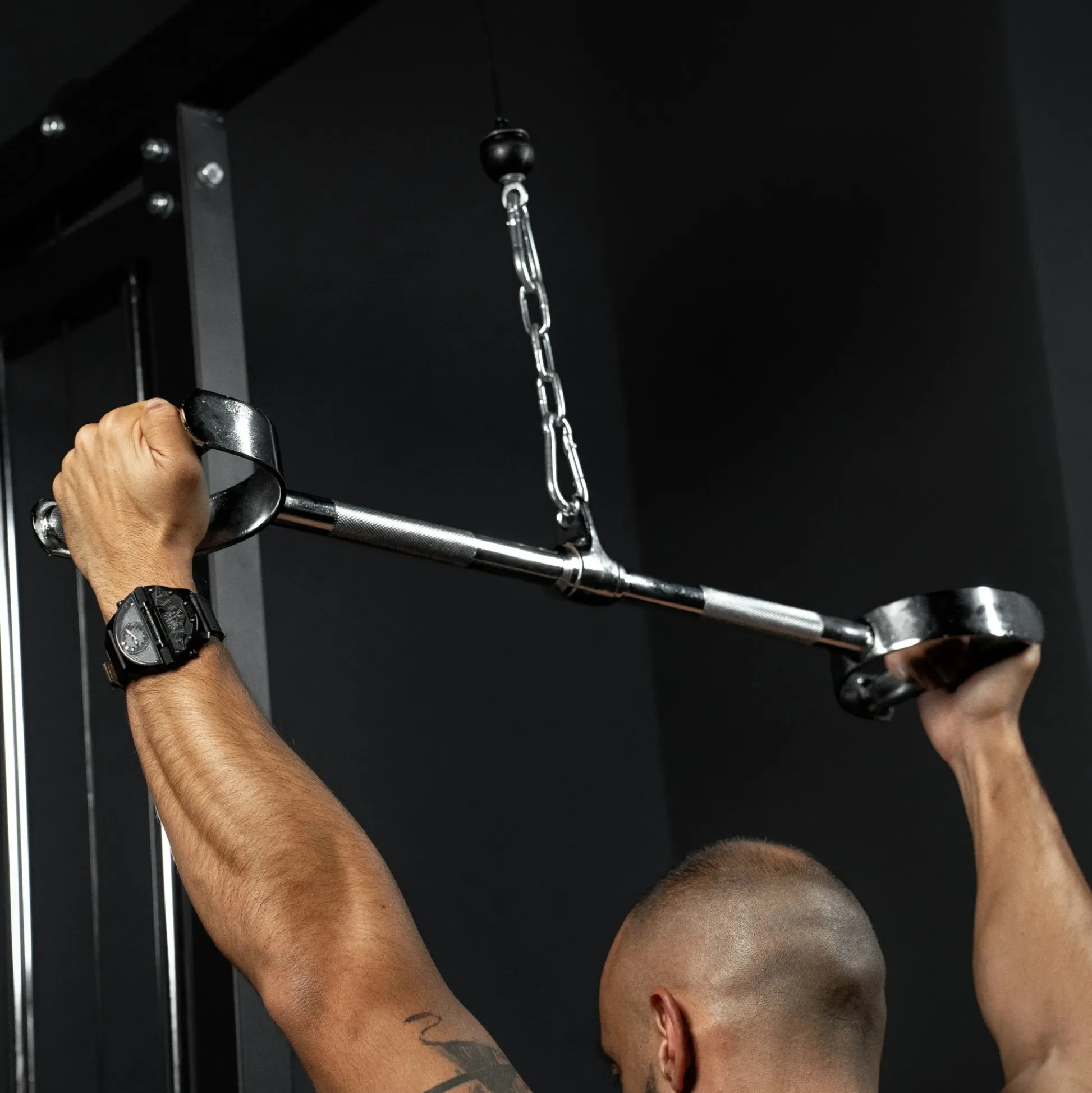 Gorilla Sports Latzugstange mit Hufgriff gerade inkl, Drehgelenk Silber Clearance